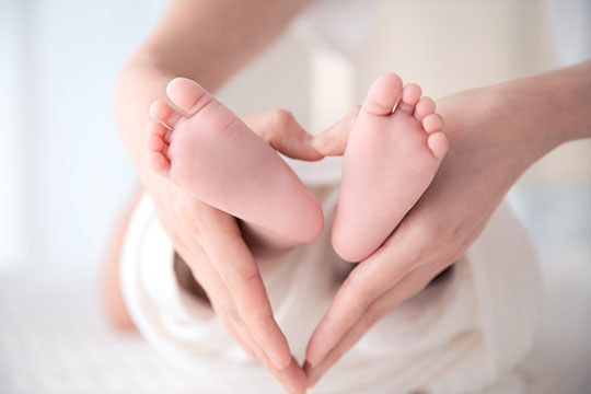 婴儿先天脑疾，“孩子给我 你不要管了”